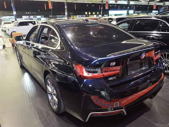 BMW i3 2025 2025款 eDrive 35 L