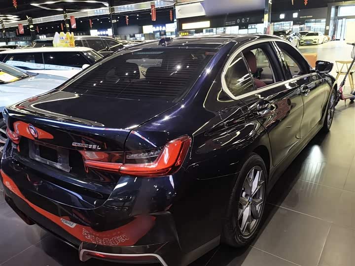 BMW i3 2025 2025款 eDrive 35 L