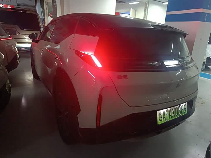 Zeekr X 2025 2025款 五座长续航版