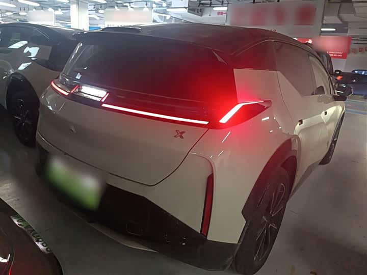 Zeekr X 2025 2025款 五座长续航版