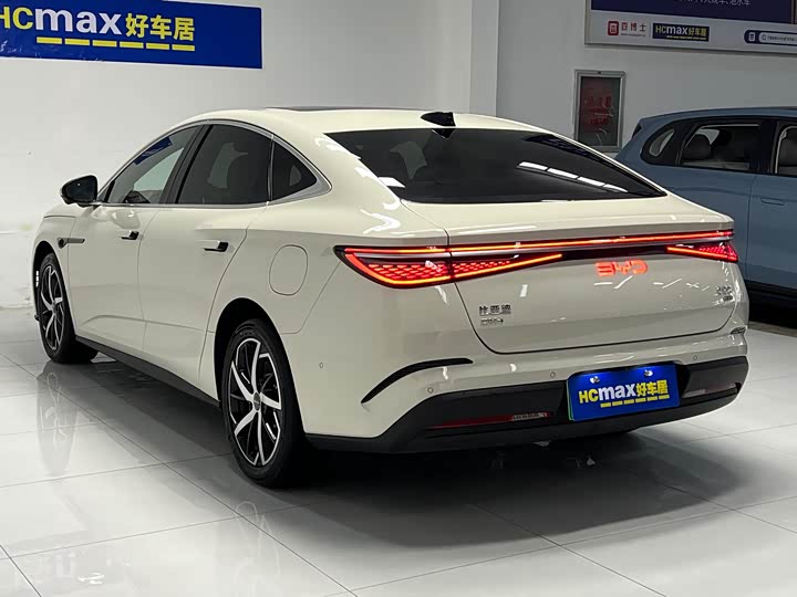 2026 BYD Seal 07 DM-i Hybrid