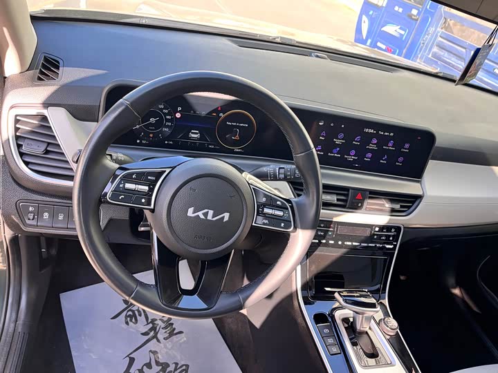 Kia Seltos 2023 2023款 1.5L CVT尊贵版