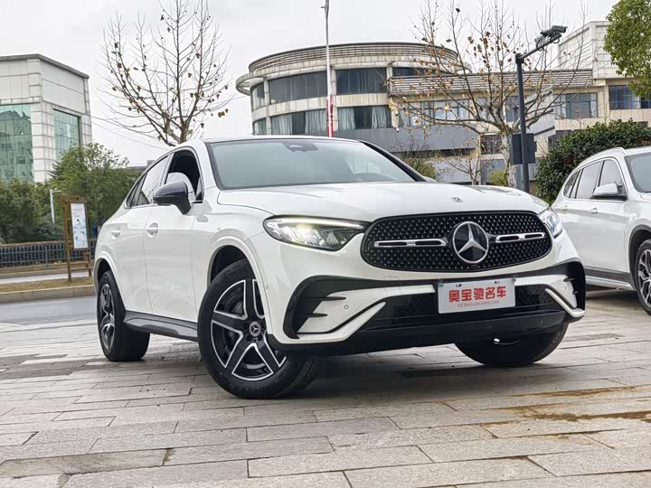 2025 Mercedes-Benz GLC-Class Coupe