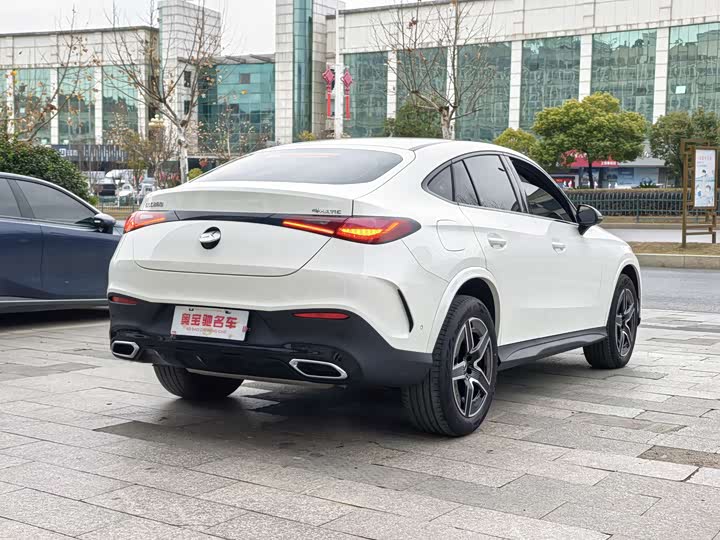 2025 Mercedes-Benz GLC-Class Coupe