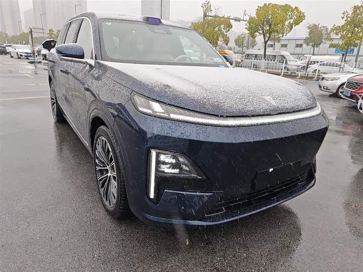 Changan Deepal S09 2025 2025款 四驱Ultra+ 高定版