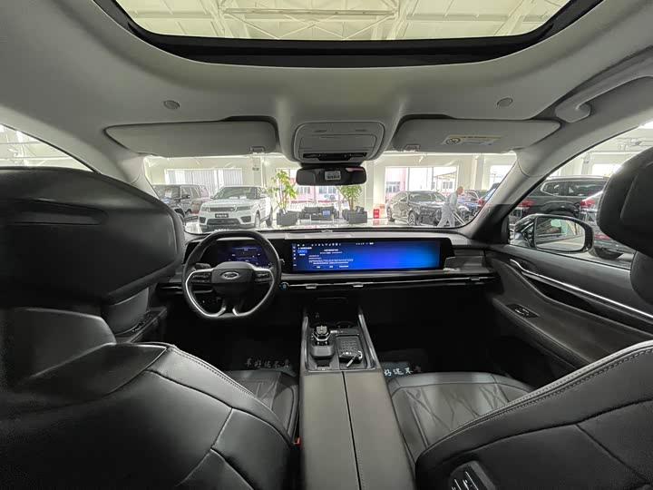 Ford Edge 2025 2025款 锐界L 2.0T EcoBoost E混动四驱七座至尊型