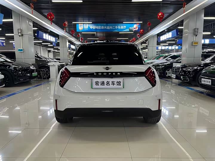 Mini Cooper 2025 2025款 456km COOPER E 经典派