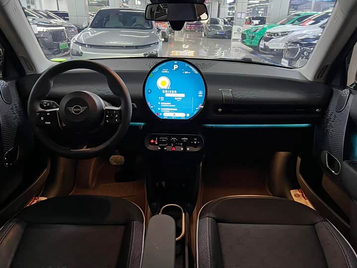 Mini Cooper 2025 2025款 456km COOPER E 经典派