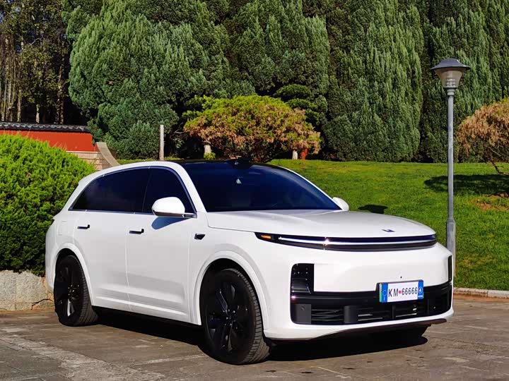 LiXiang L7 2025 2025款 Ultra 智能焕新版