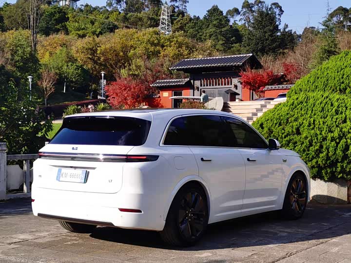 LiXiang L7 2025 2025款 Ultra 智能焕新版