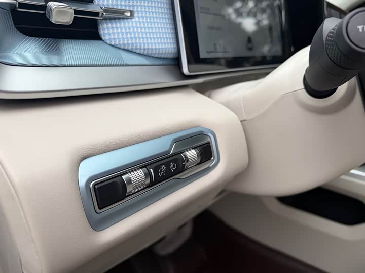 Geely Icon 2025 2025款 玲珑 1.5TD 如意版