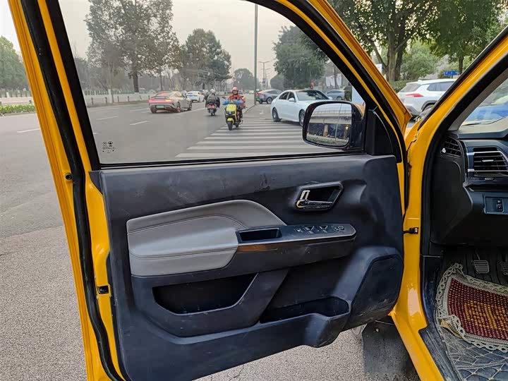 Great Wall Wingle 5 2023 2023款 2.0T 柴油两驱精英型平槽车箱