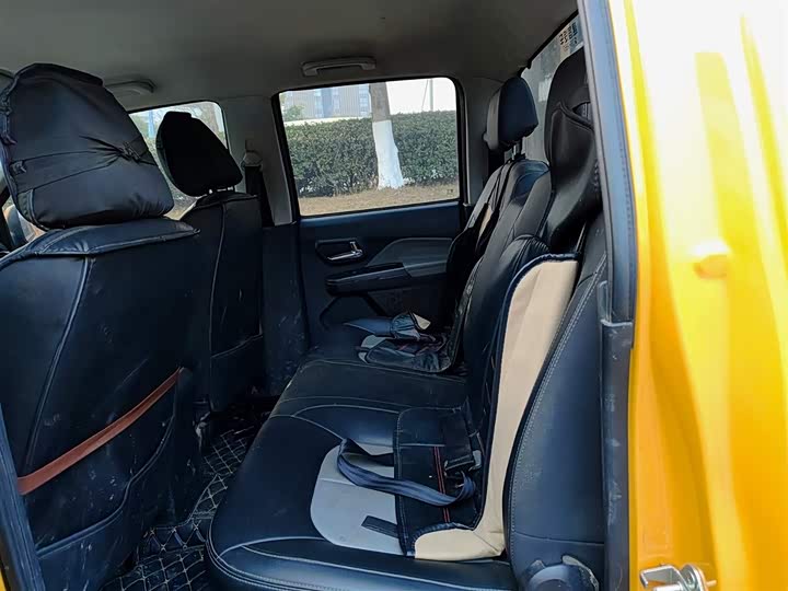 Great Wall Wingle 5 2023 2023款 2.0T 柴油两驱精英型平槽车箱