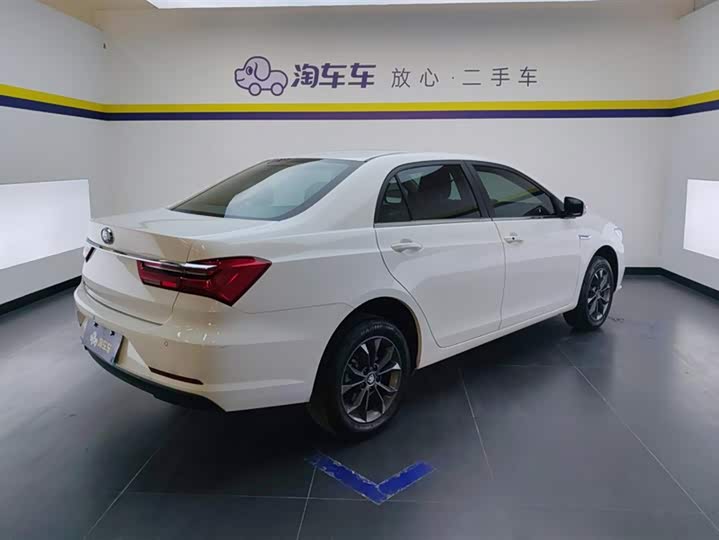 2019 BYD Qin