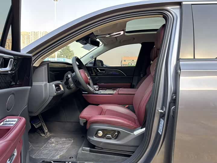 Hongqi E-HS9 2022 2022款 690km 旗享版 六座