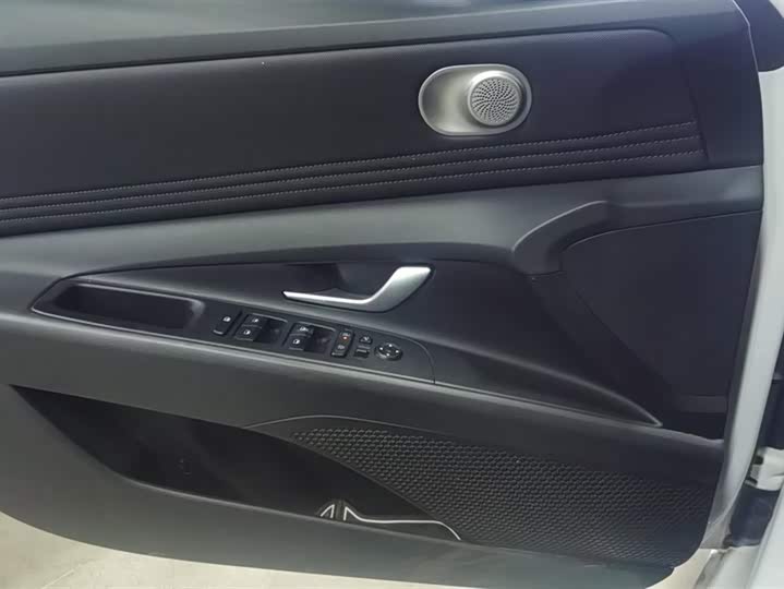 Hyundai Elantra N line 2023 2023款 1.5L CVT GLX精英版