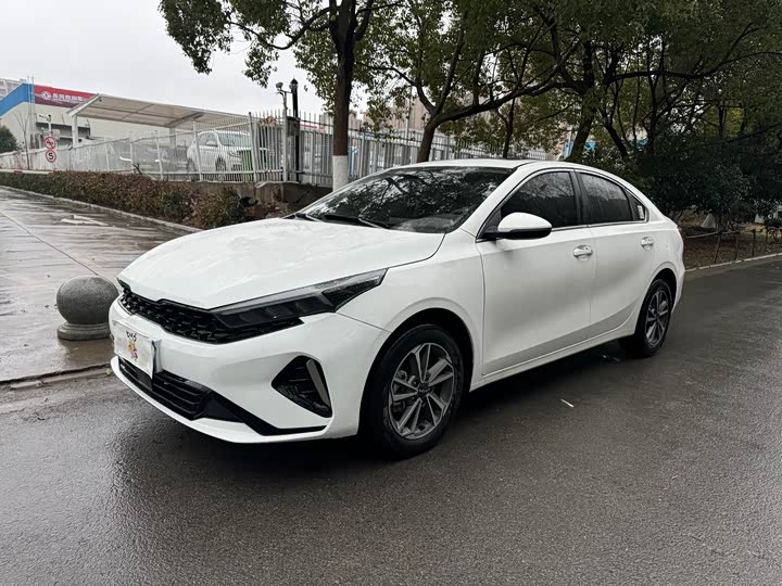 Kia K3 2024 2024款 1.5L CVT舒适优享版