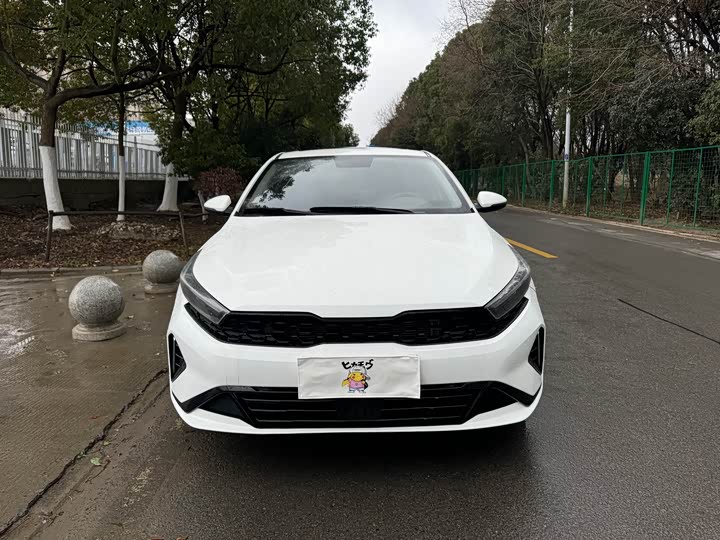 Kia K3 2024 2024款 1.5L CVT舒适优享版