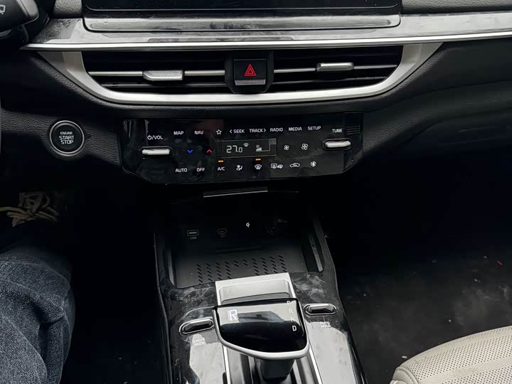 Kia K3 2024 2024款 1.5L CVT舒适优享版