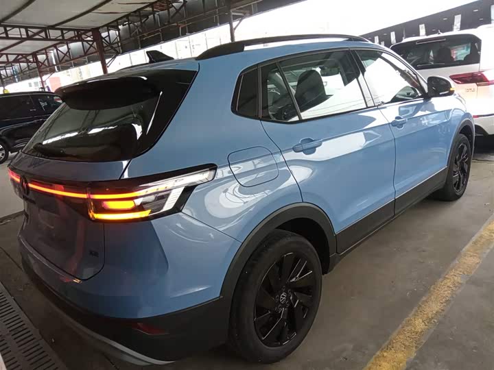 Volkswagen Tharu 2025 2025款 新锐 300TSI 锐享版