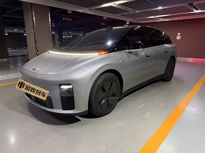 LiXiang i6 2025 2025款 两驱标准版