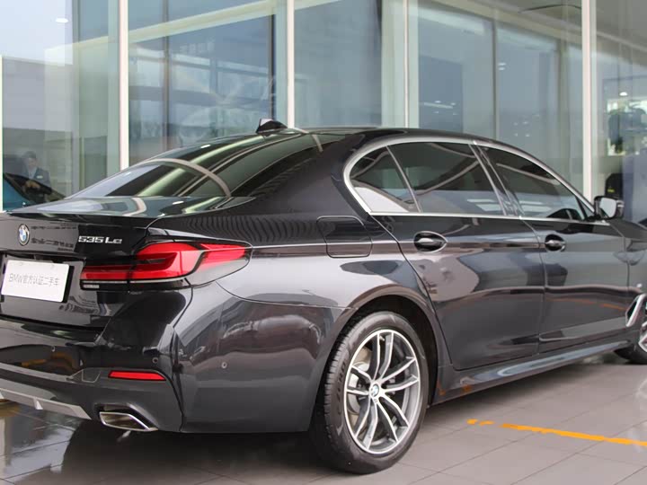 BMW 5 Series Hybrid 2022 2022款 535Le M运动套装