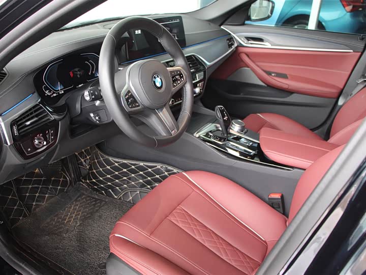 BMW 5 Series Hybrid 2022 2022款 535Le M运动套装