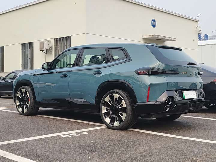 BMW XM 2023 2023款 基本型
