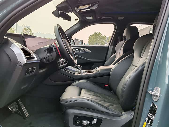 BMW XM 2023 2023款 基本型