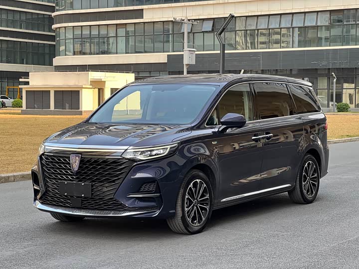 Roewe iMax 8 2022 2022款 400TGI 尊荣版