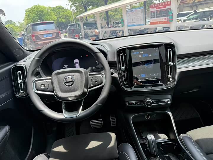 Volvo XC40 EV 2022 2022款 四驱高性能版 PRO