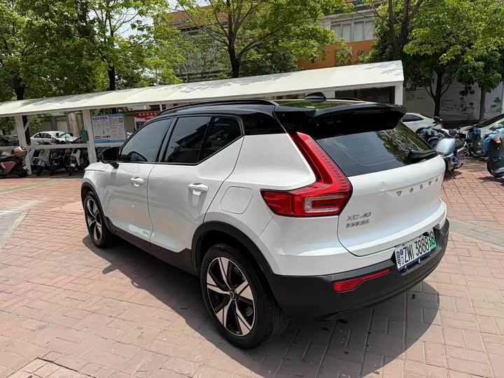 Volvo XC40 EV 2022 2022款 四驱高性能版 PRO