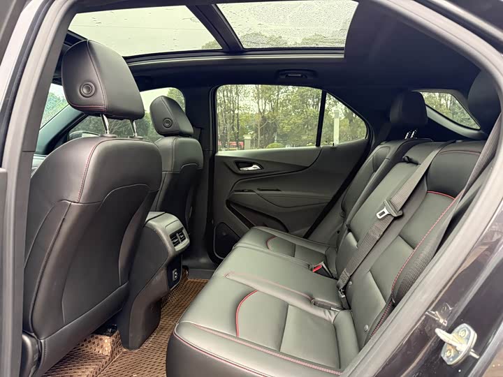 Chevrolet Equinox 2023 2023款 轻混 2.0T RS 四驱智能拓界版