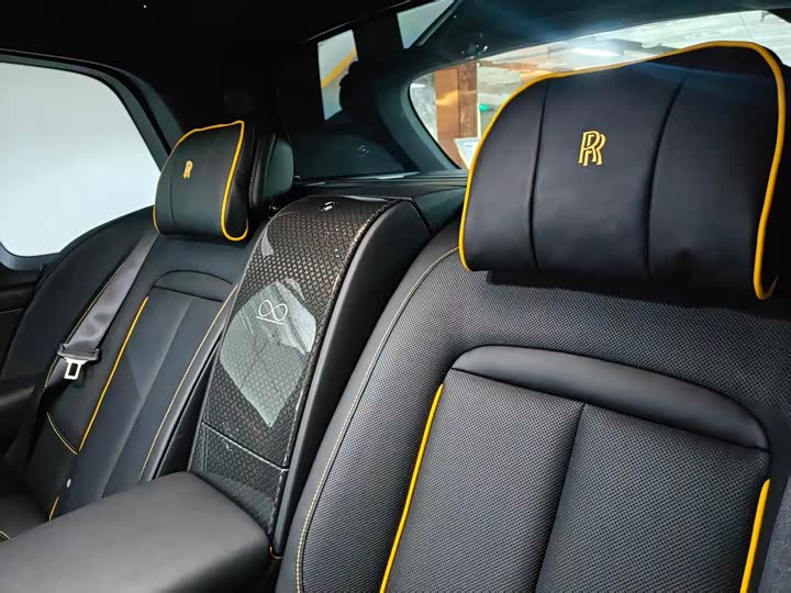 Rolls-Royce Cullinan 2024 2024款 Black Badge