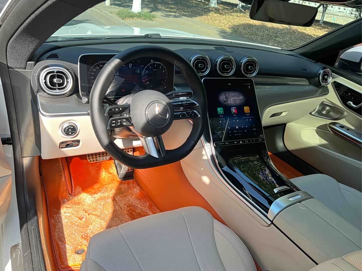 Mercedes-Benz CLE-Class 2025 2025款 CLE 300 4MATIC 动感型轿跑车