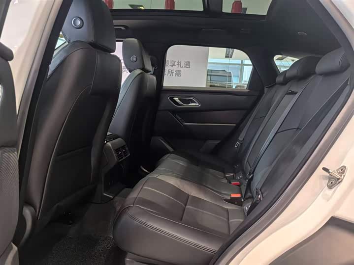 Land Rover Range Rover Velar 2026 2026款 250PS Dynamic SE