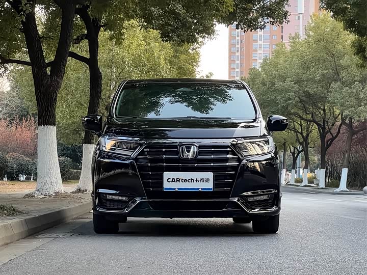 Honda Elysion 2024 2024款 2.0L e:HEV 豪华版