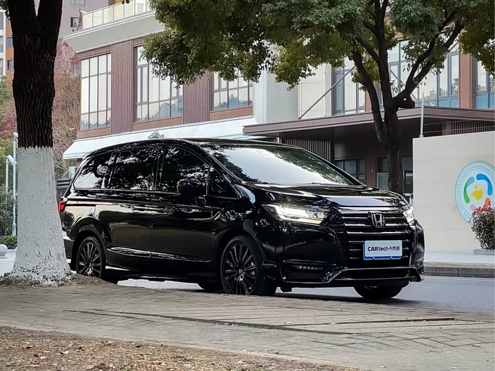 Honda Elysion 2024 2024款 2.0L e:HEV 豪华版