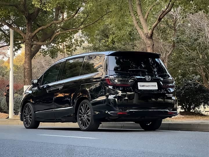 Honda Elysion 2024 2024款 2.0L e:HEV 豪华版