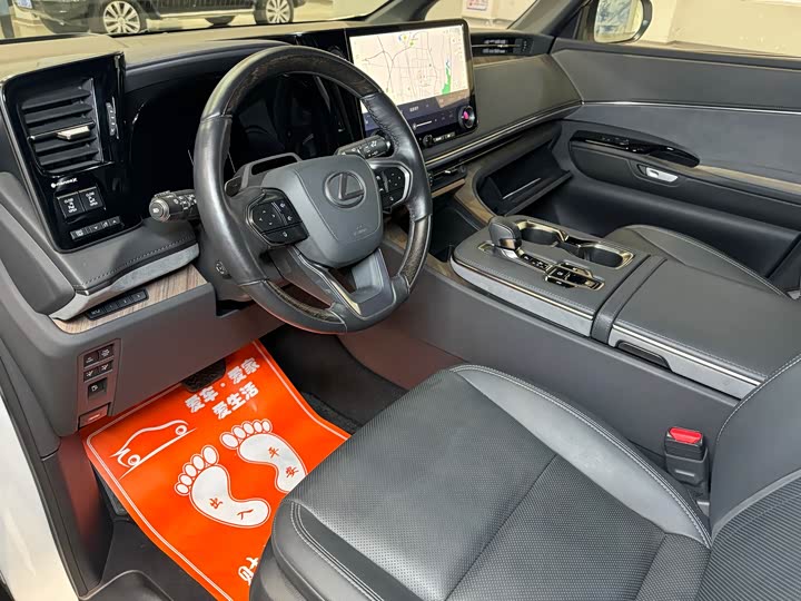 Lexus LM 2023 2023款 350h 七座隽雅版