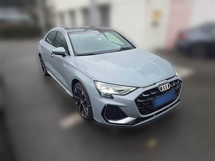 Audi A3 2025 2025款 A3L Limousine 35TFSI 飞驰尊享型