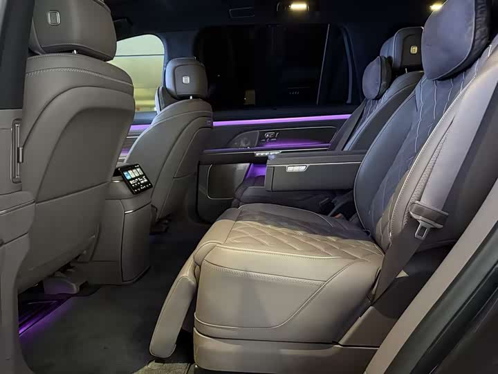 Nio ES8 2026 2026款 六座行政签名版