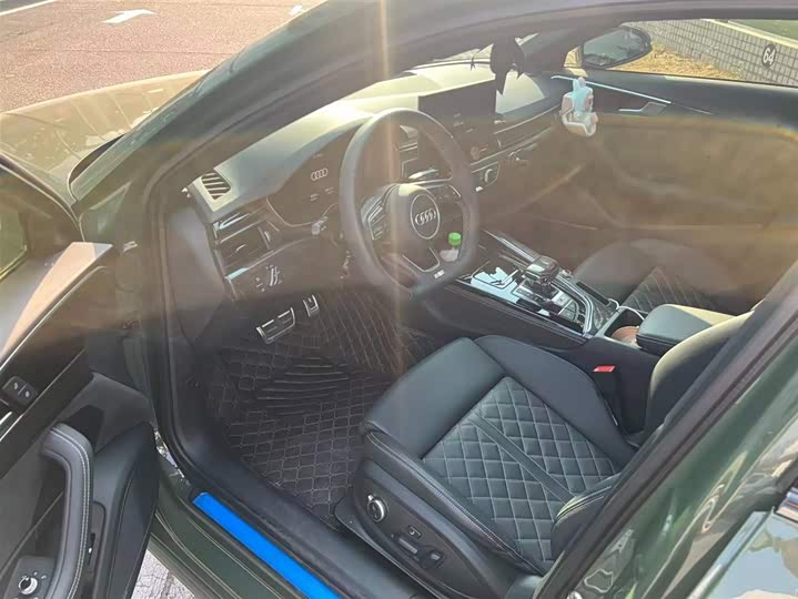 Audi S4 2024 2024款 S4 Avant 3.0TFSI