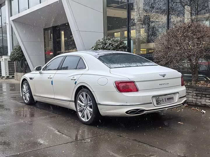 2024 Bentley Flying Spur Hybrid