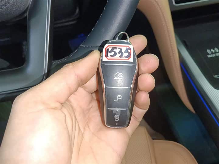 BYD Song L DM-i Hybrid 2025 2025款 智驾版 160km 超越型