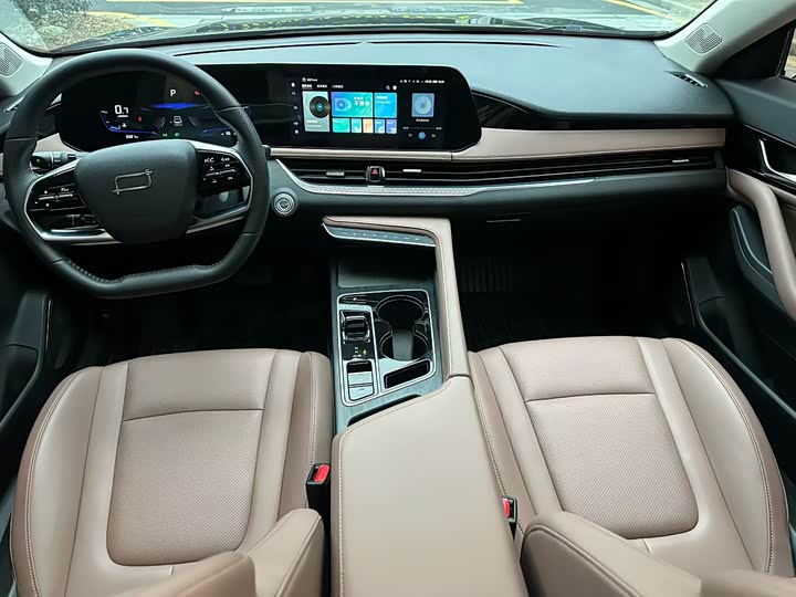 Bestune B70 2024 2024款 龙腾版 1.5T 领跃型