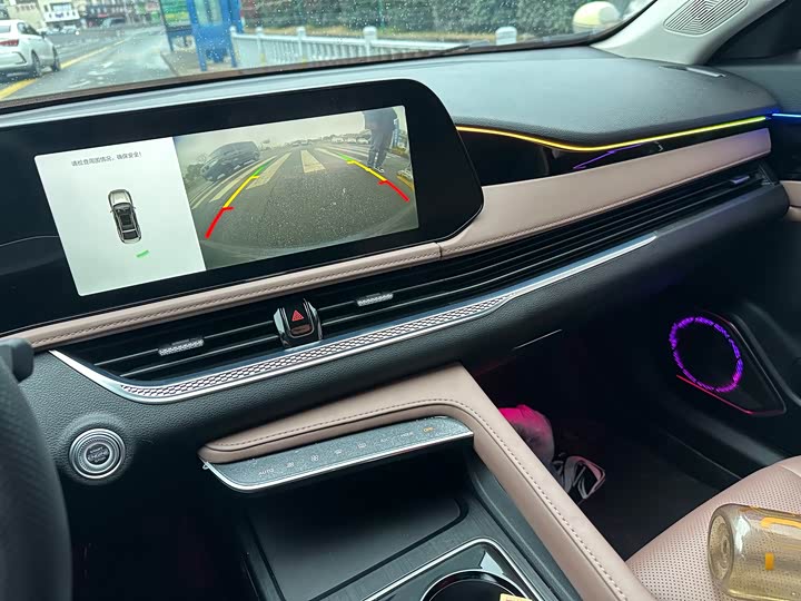 Bestune B70 2024 2024款 龙腾版 1.5T 领跃型