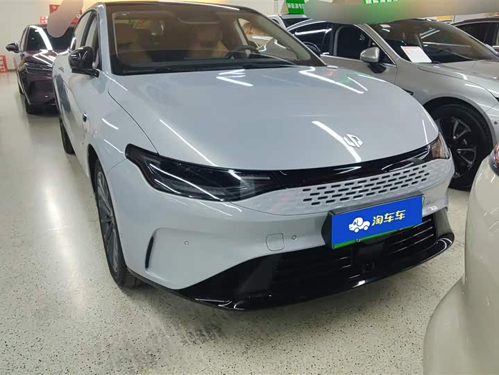 Leapmotor C01 2024 2024款 增程 316尊享版