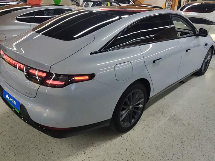 Leapmotor C01 2024 2024款 增程 316尊享版