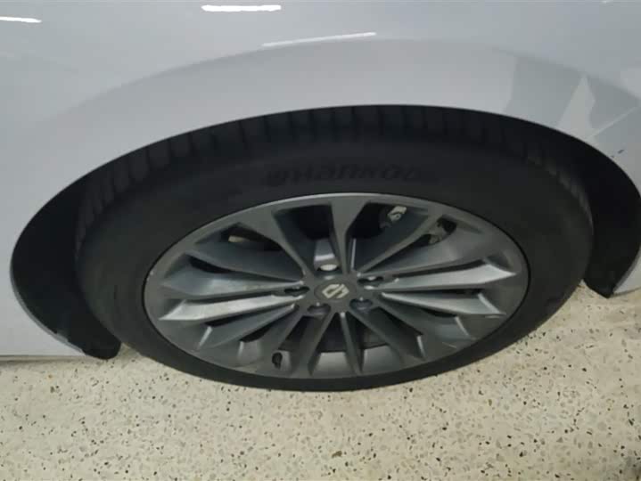 Leapmotor C01 2024 2024款 增程 316尊享版